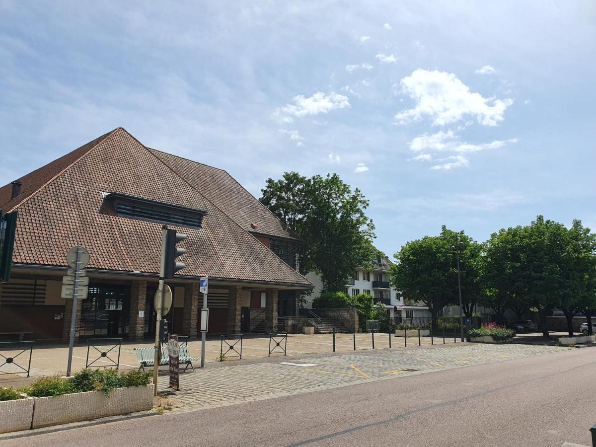 Welcome-to-burgundy